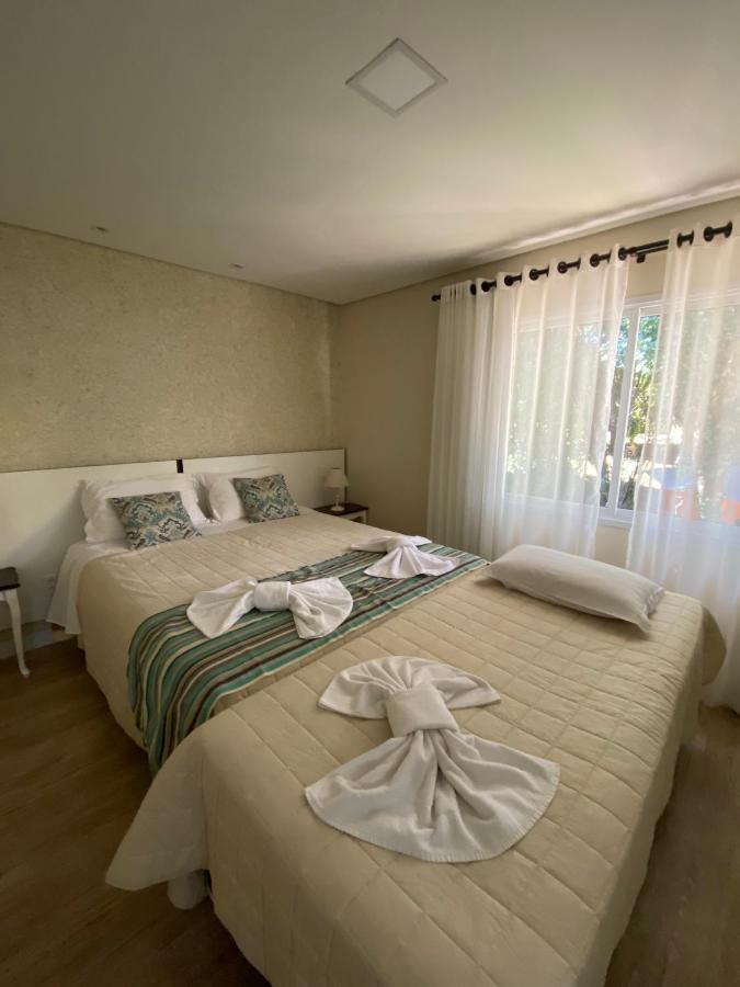 Ipê Amarelo Cama e Café Bed and Breakfast Gramado Esterno foto