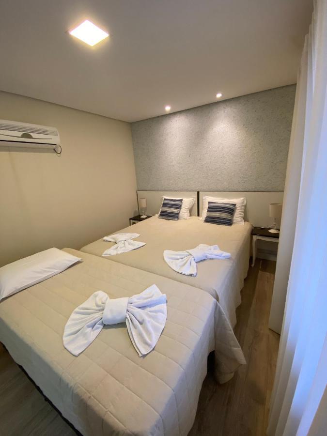 Ipê Amarelo Cama e Café Bed and Breakfast Gramado Esterno foto