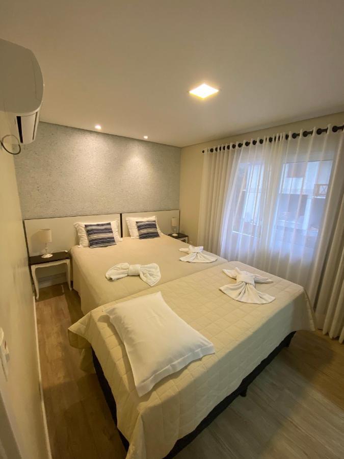 Ipê Amarelo Cama e Café Bed and Breakfast Gramado Esterno foto